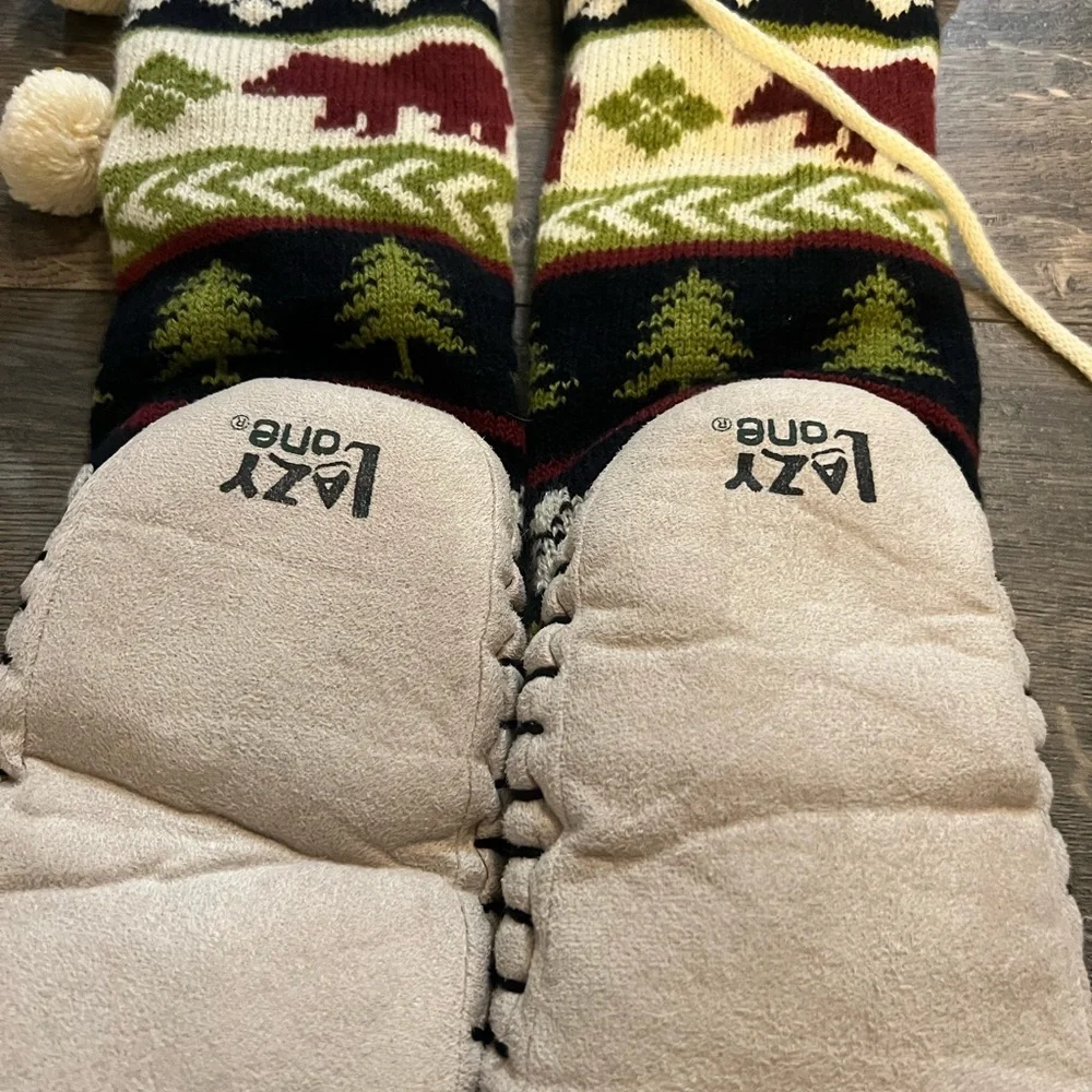2 Pairs‎ of Women's Socks NEW